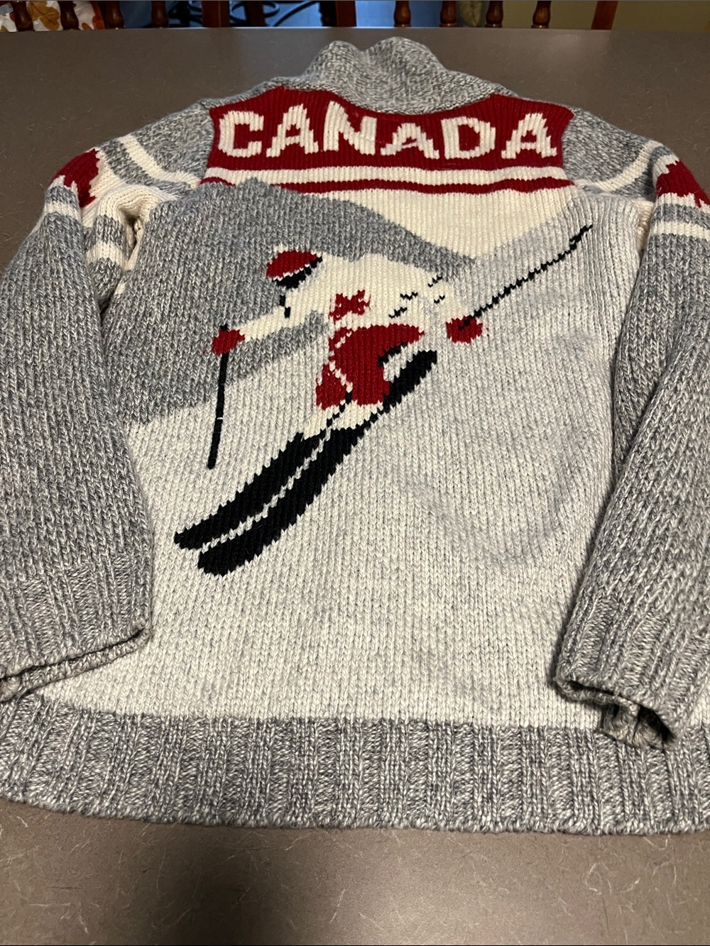 Canadians Ski Graphic Women's Zip Uo Sweater - Sz Medium Ladies